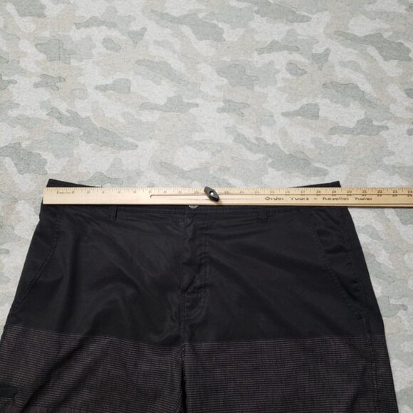 Hybrid Collection Shorts Mens 38 Black Pockets Swim - Picture 6 of 8